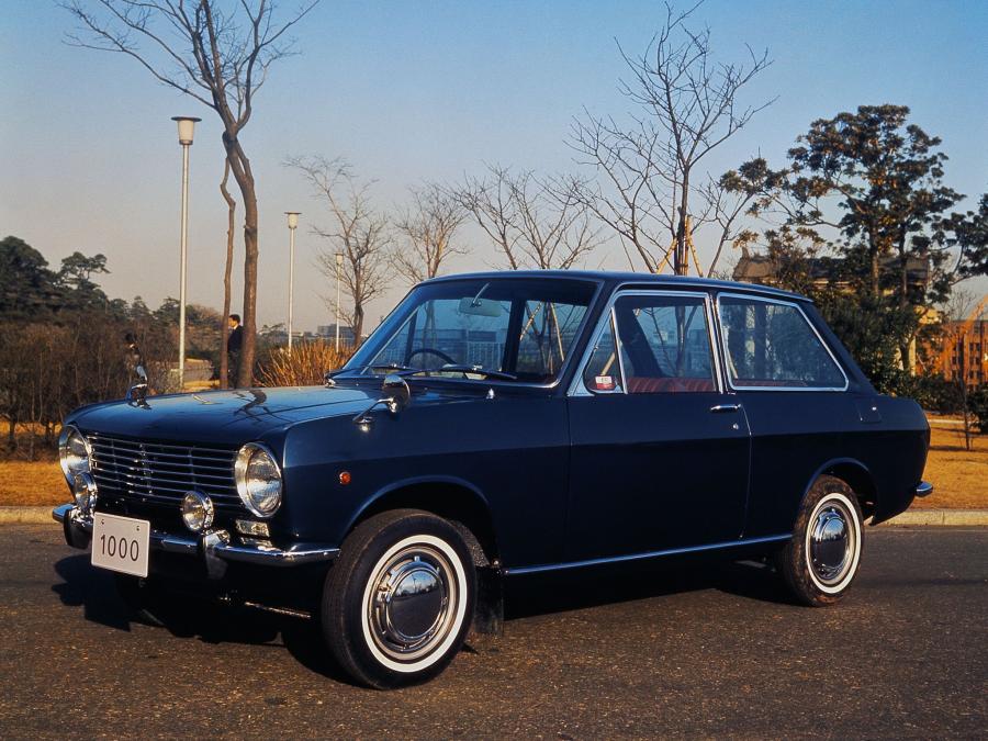  Datsun Sunny 2-Door Sedan 1966 года  (фото 7 из 16)